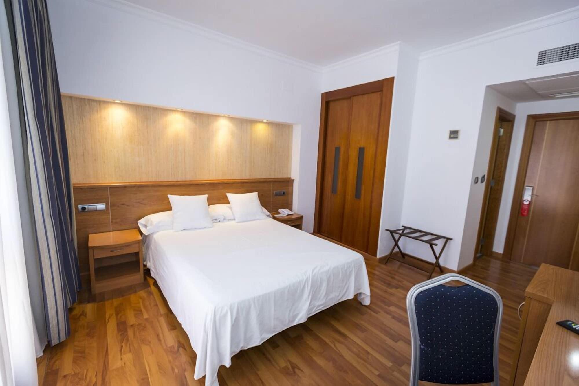 Hotel Rusadir Melilla Exterior photo